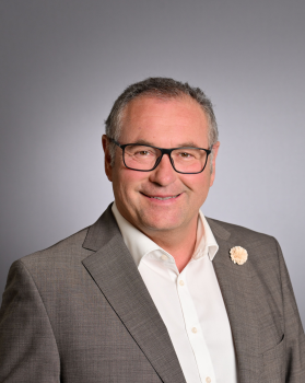Profilbild von Herr Christof Hartmann